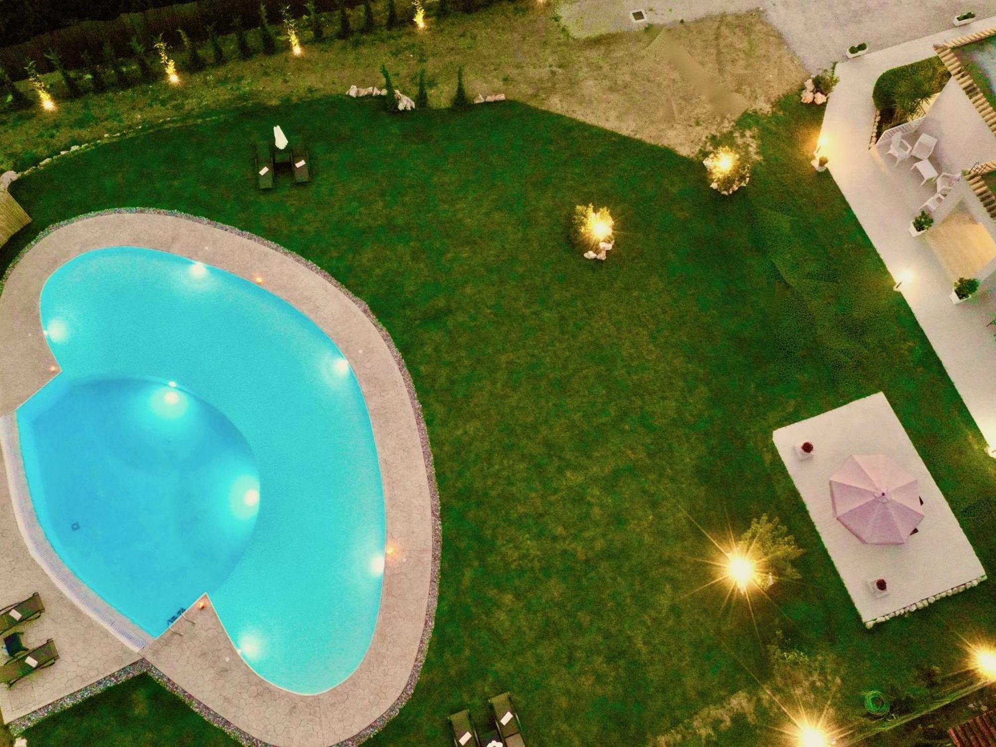 Dafni With Private Pool By Dadovillas