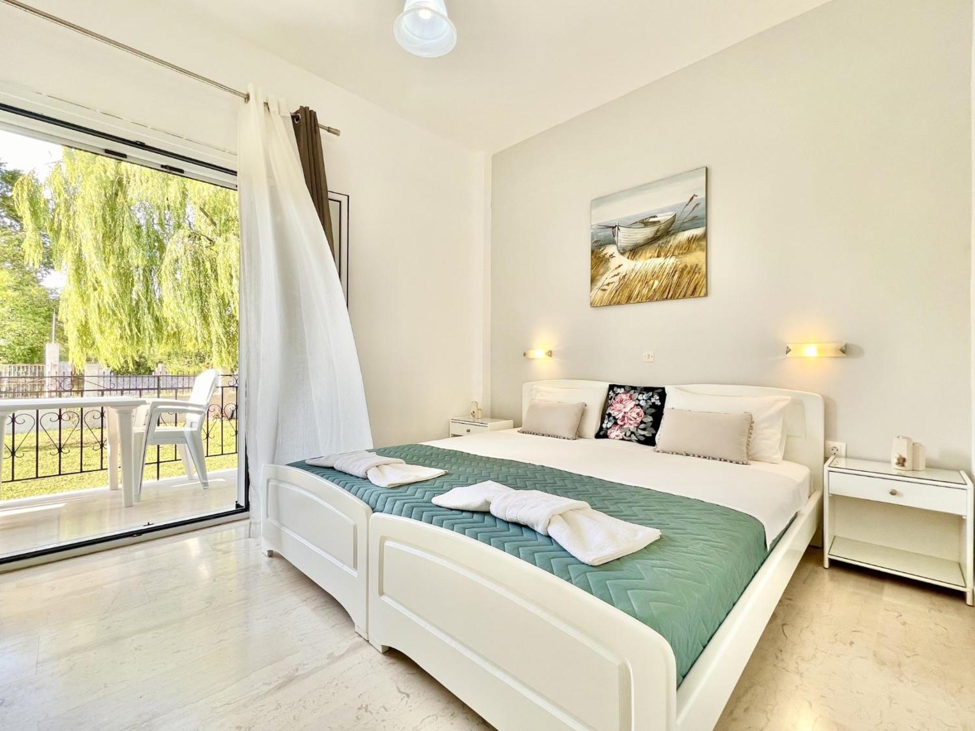 Dafni With Private Pool By Dadovillas Roda (Corfu)