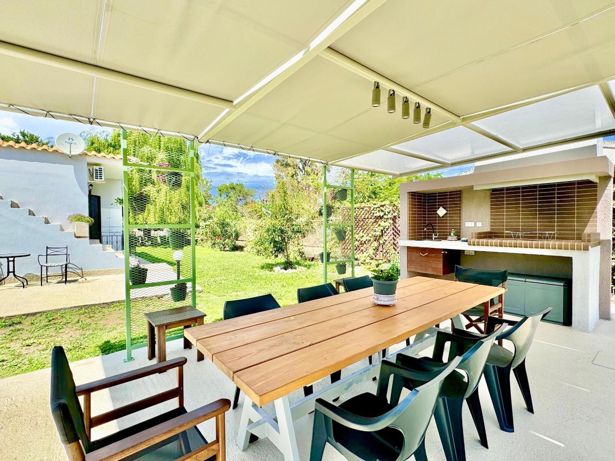 Dafni With Private Pool By Dadovillas Villa *